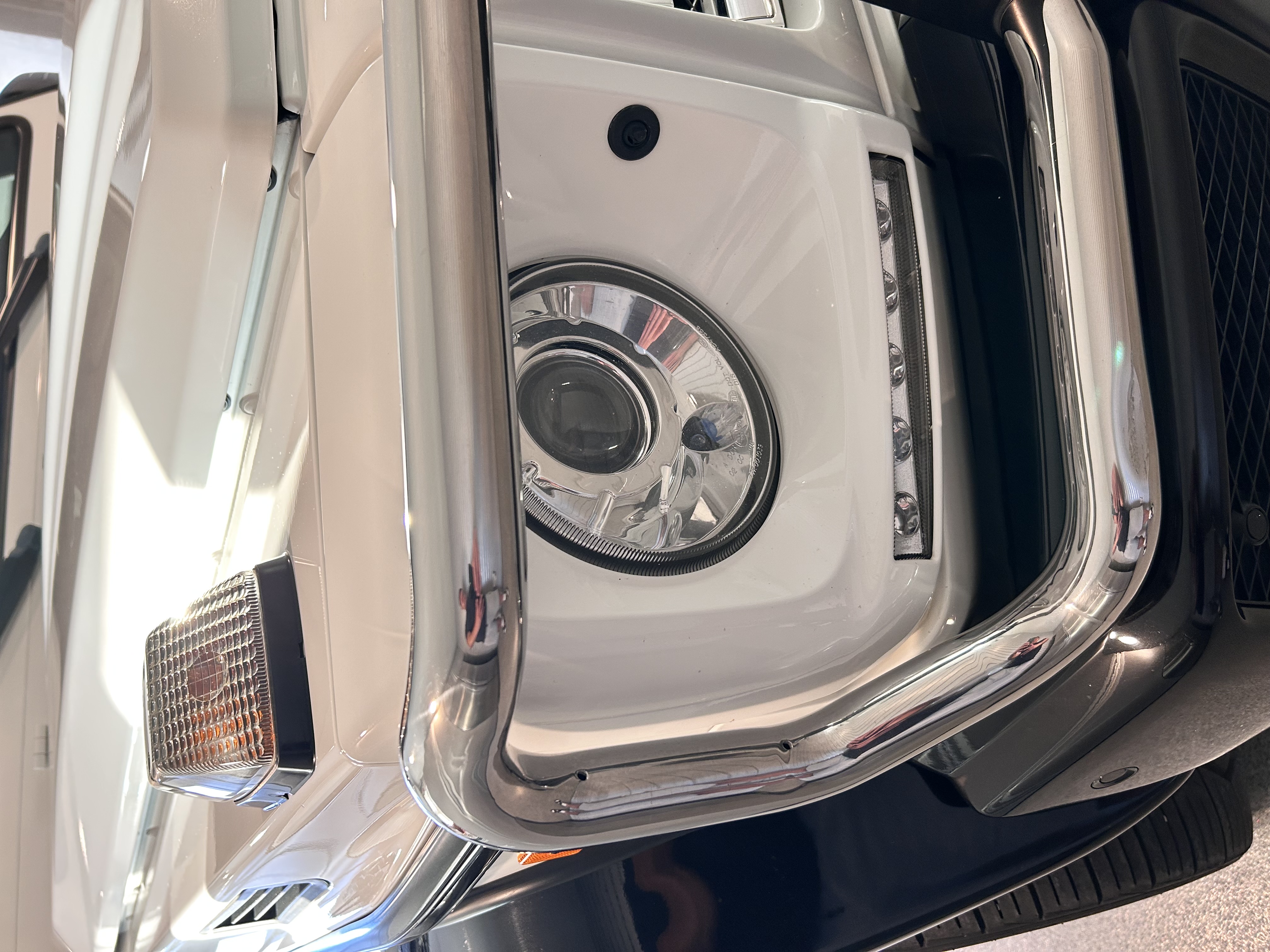 Used 2017 Mercedes-Benz G 550 image 23
