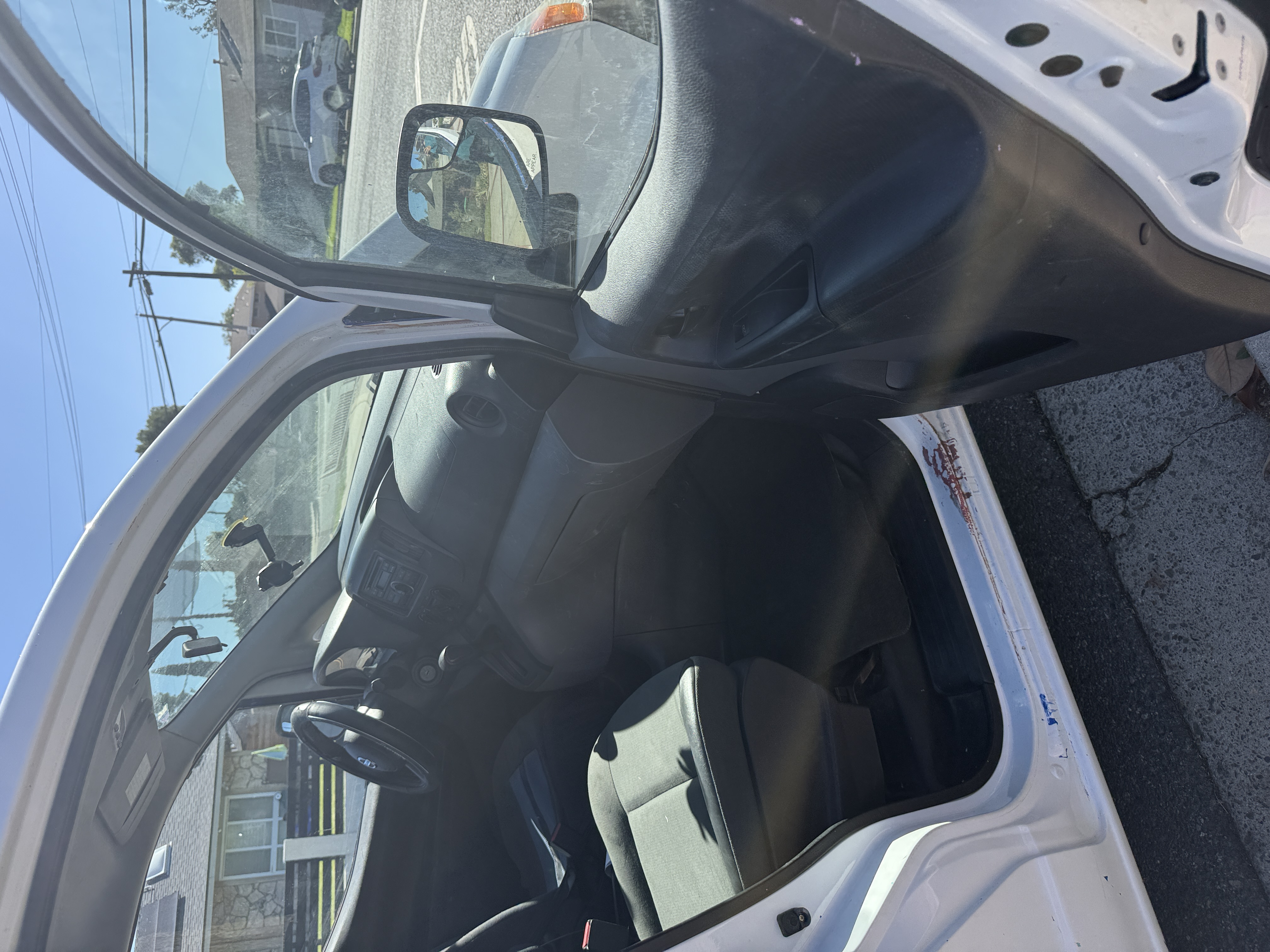 Used 2015 Nissan NV200 S w/ Cruise Control Package FWD image 5