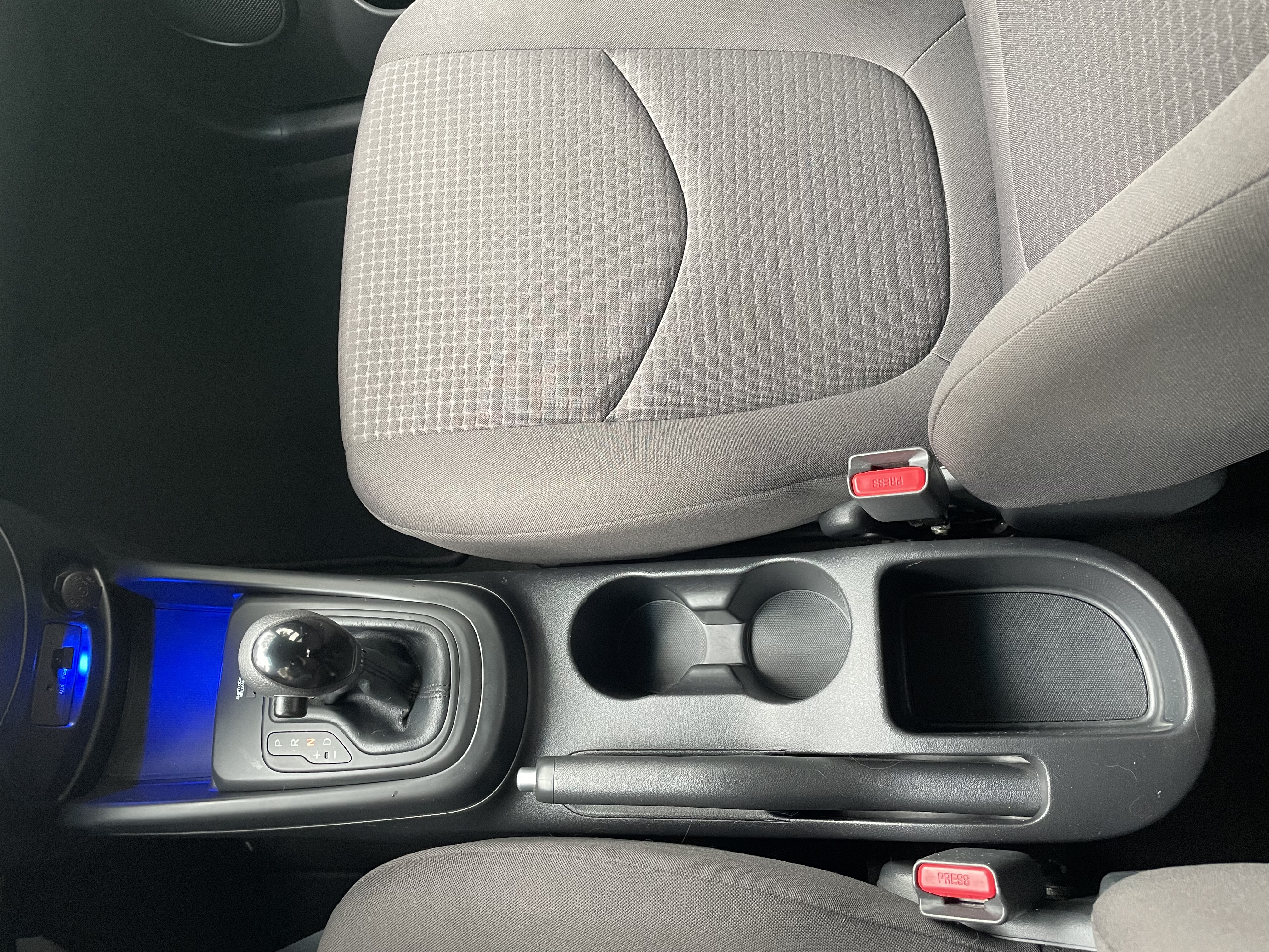 Used 2013 Kia Soul FWD image 17
