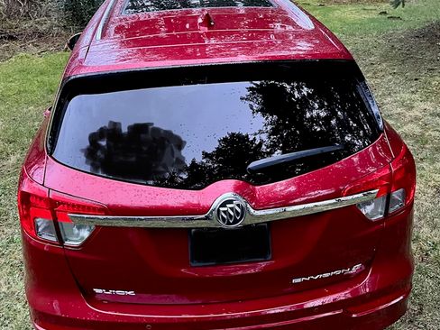 Used 2017 Buick Envision Premium image 4