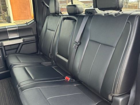 Used 2018 Ford F150 Lariat w/ Equipment Group 502A Luxury image 15