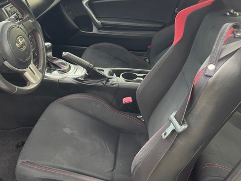 Used 2013 Scion FR-S image 8
