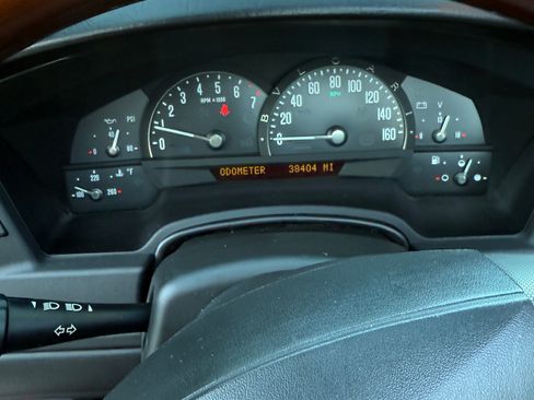 Used 2005 Cadillac XLR Convertible 2D image 28