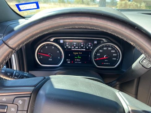 Used 2022 Chevrolet Silverado 3500 High Country w/ Technology Package image 22