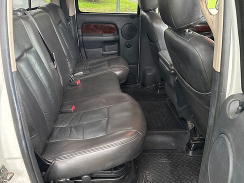 Used 2002 Dodge Ram 1500 Truck 2WD Quad Cab image 10