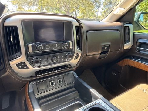 Used 2018 GMC Sierra 1500 SLT w/ Texas SLT Premium Package image 2