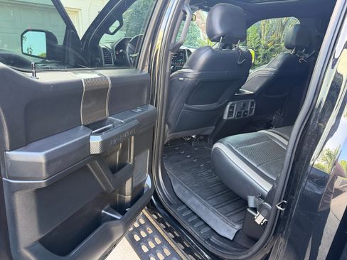 Used 2018 Ford F150 Raptor w/ Equipment Group 802A Luxury image 21