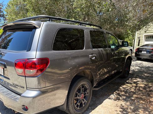 Used 2020 Toyota Sequoia TRD Pro w/ Carpet Mat Package (TMS) AWD/4WD image 13