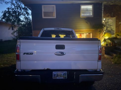 Used 2012 Ford F150 XLT w/ Trailer Tow Pkg image 12