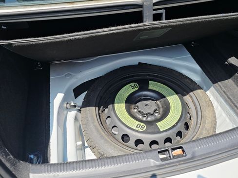 Used 2010 Audi A5 2.0T Premium Plus image 17