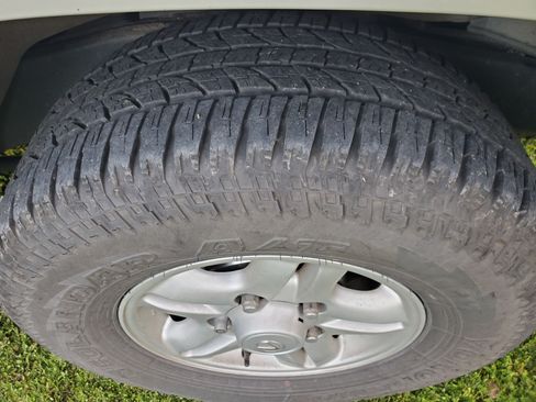 Used 2000 Lexus LX 470 4WD image 18