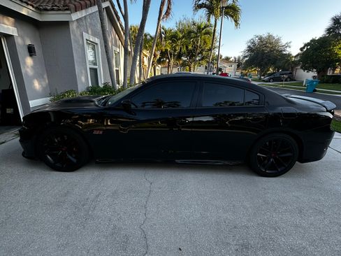 Used 2019 Dodge Charger Scat Pack w/ Plus Group image 25