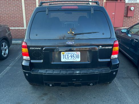 Used 2006 Ford Escape 4WD Hybrid image 8