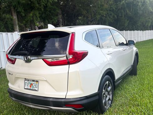 Used 2017 Honda CR-V EX image 1