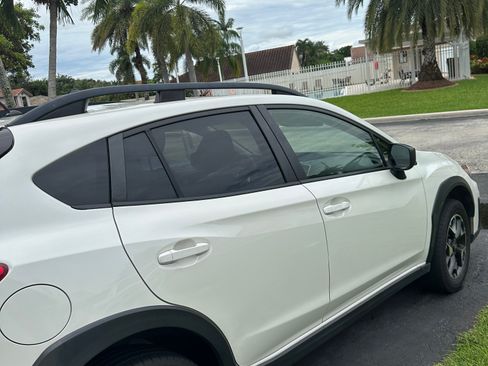 Used 2020 Subaru Crosstrek 2.0i image 4