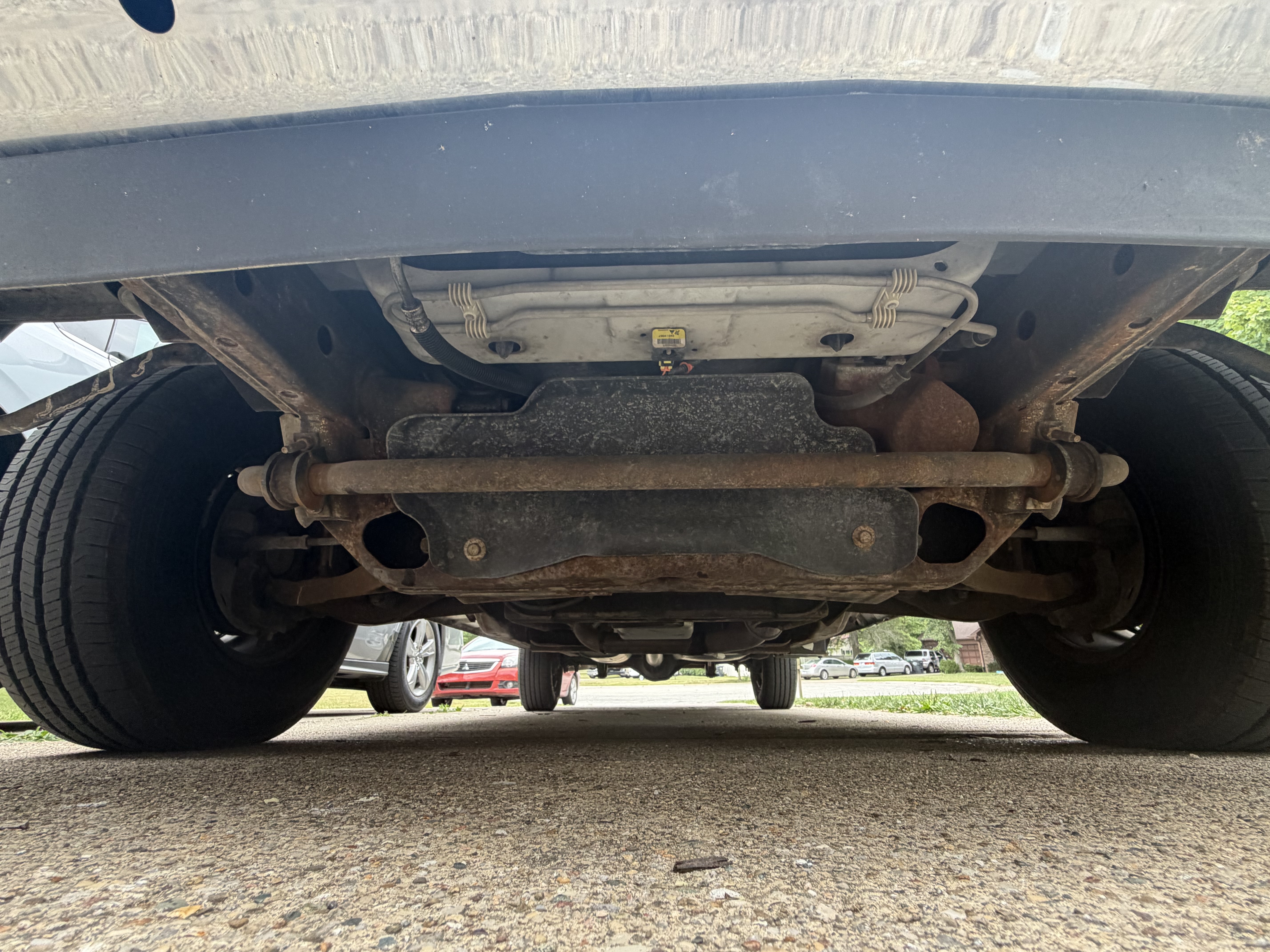 Used 2014 Chevrolet Express 2500 RWD image 13