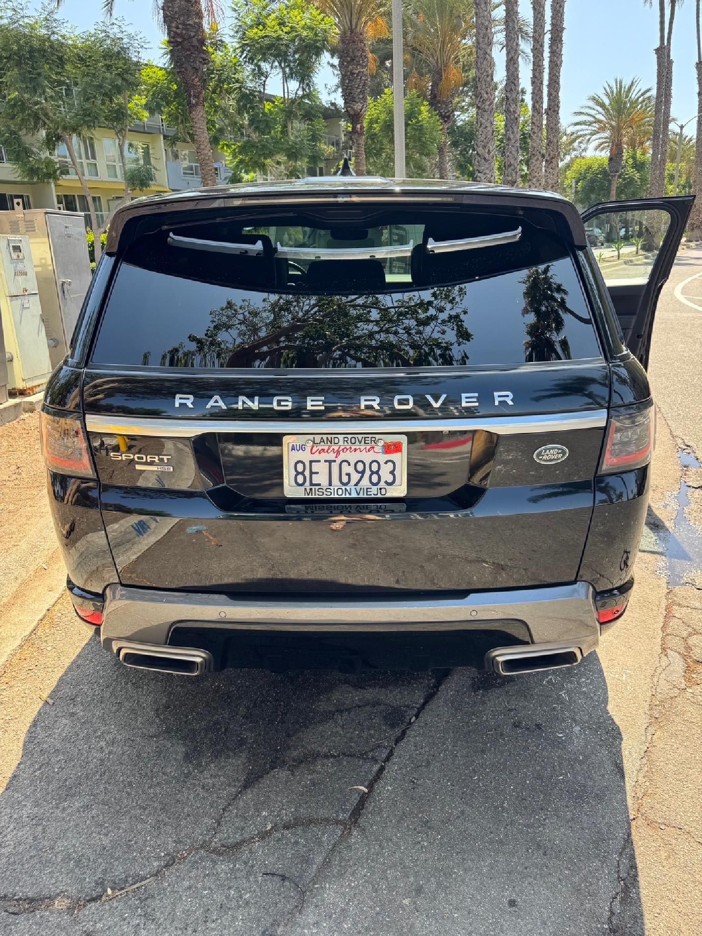 Used 2018 Land Rover Range Rover Sport HSE AWD/4WD image 8