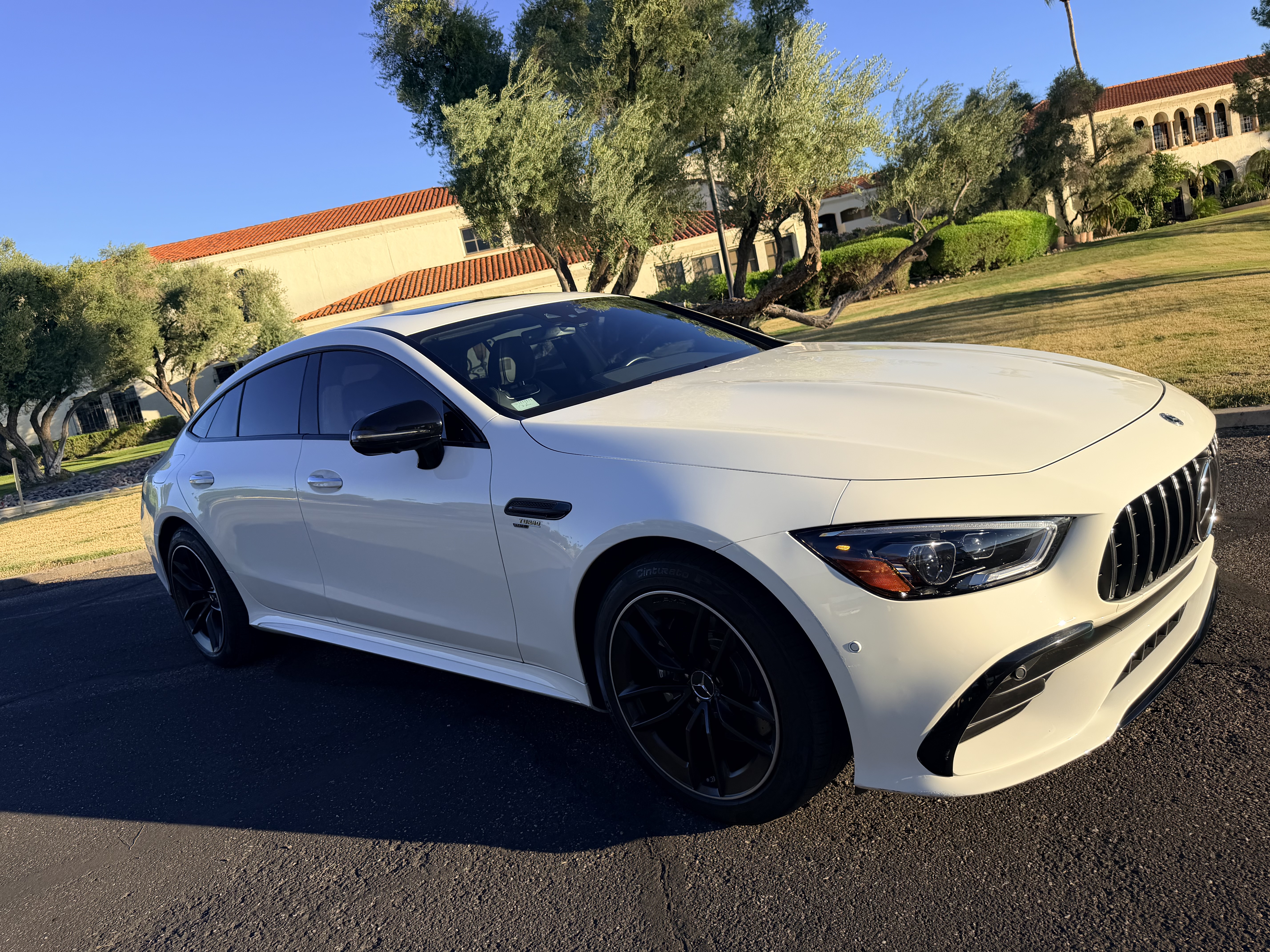 Used 2022 Mercedes-Benz AMG GT 43 image 1