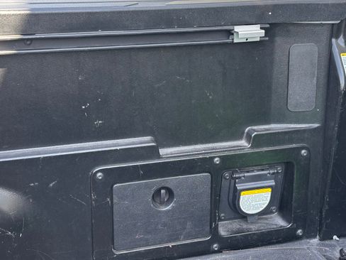 Used 2021 Toyota Tacoma TRD Sport image 18