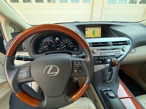 Used 2010 Lexus RX 450h AWD image 8