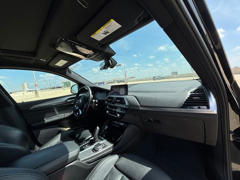 Used 2019 BMW X4 M40i w/ Executive Package image 25
