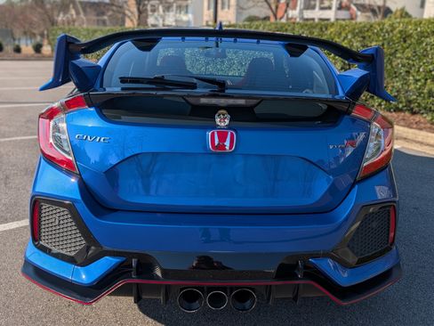 Used 2019 Honda Civic Type R image 8