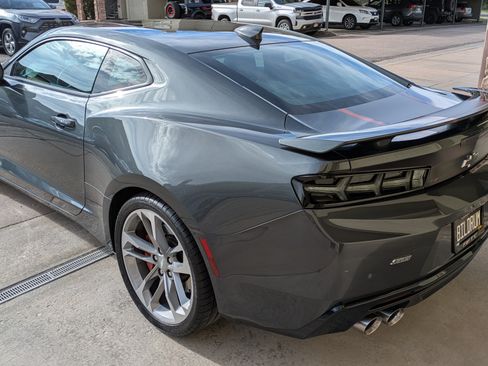 Used 2017 Chevrolet Camaro SS w/ 50th Anniversary Edition image 18