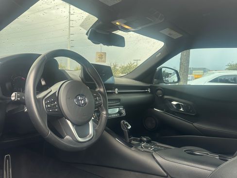 Used 2025 Toyota Supra Premium image 15
