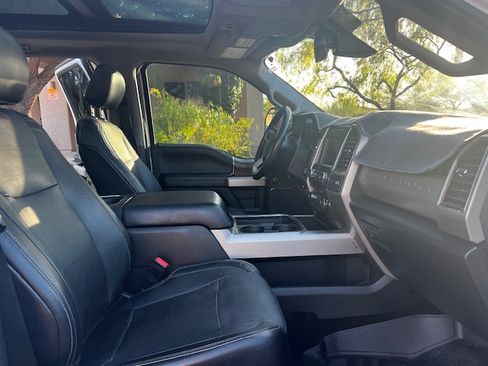 Used 2018 Ford F250 Lariat w/ Lariat Ultimate Package image 9