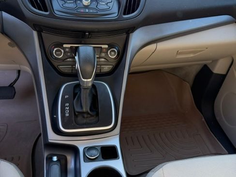 Used 2013 Ford Escape SE FWD image 13