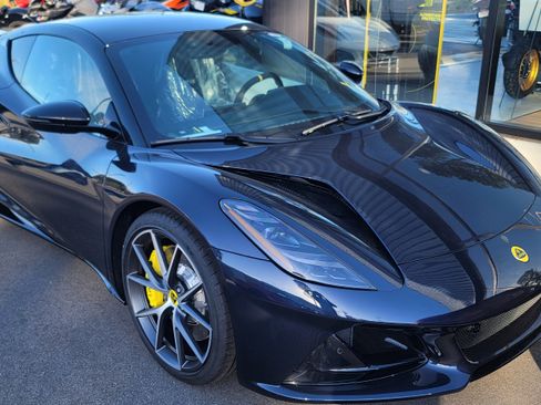 Used 2024 Lotus Emira First Edition image 10