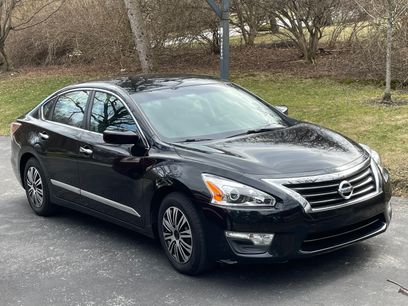 Used 2014 Nissan Altima 2.5 S w/ Display Audio Package