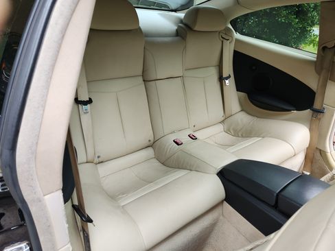 Used 2007 BMW 650i Coupe image 14