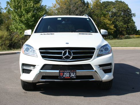 Used 2013 Mercedes-Benz ML 550 4MATIC image 2