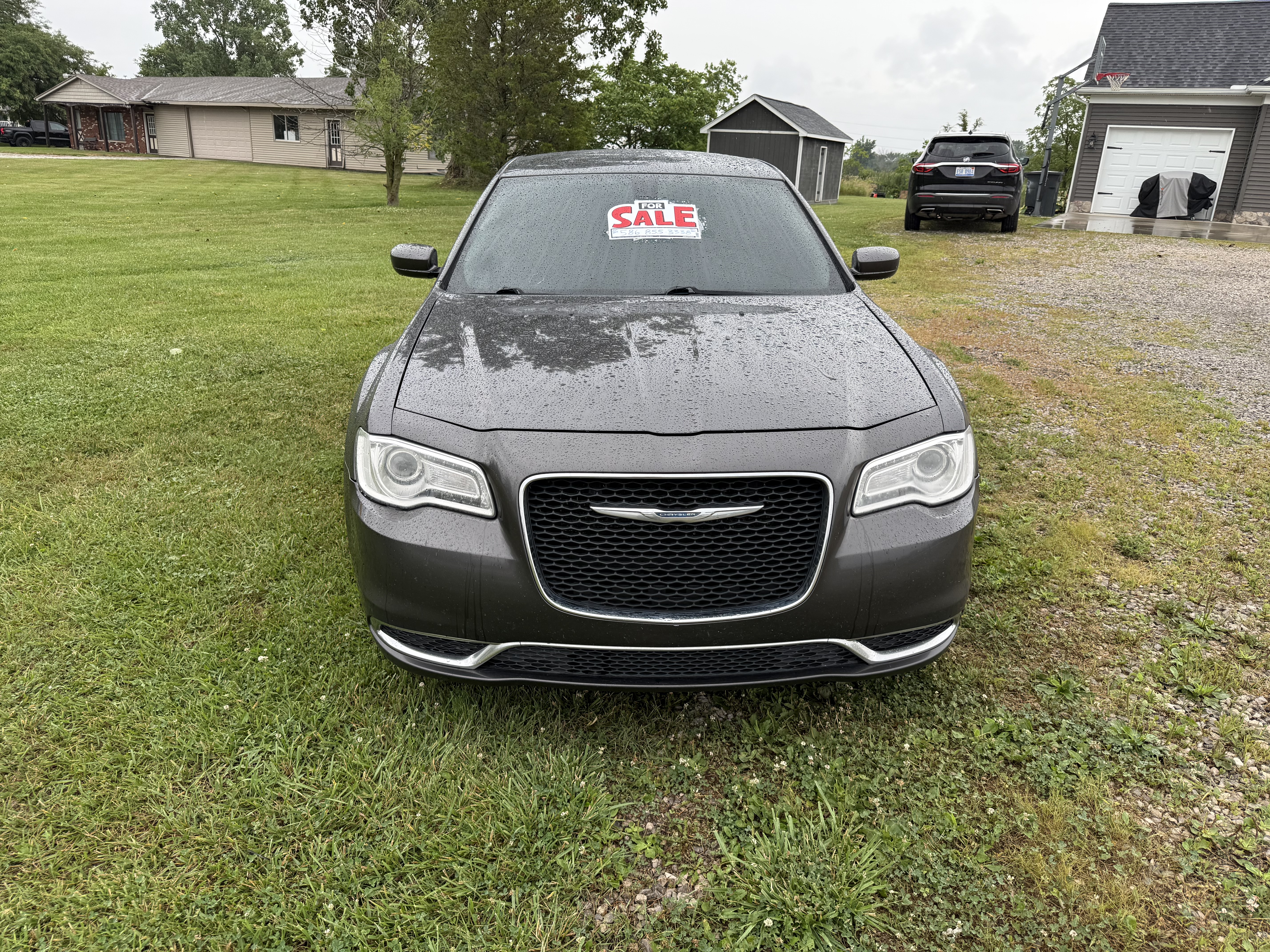 Used 2016 Chrysler 300 Limited AWD/4WD image 4