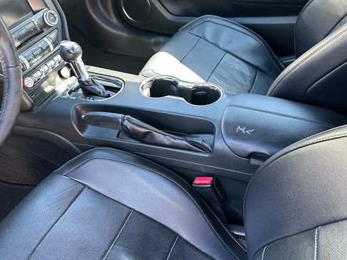 Used 2015 Ford Mustang Premium RWD image 10