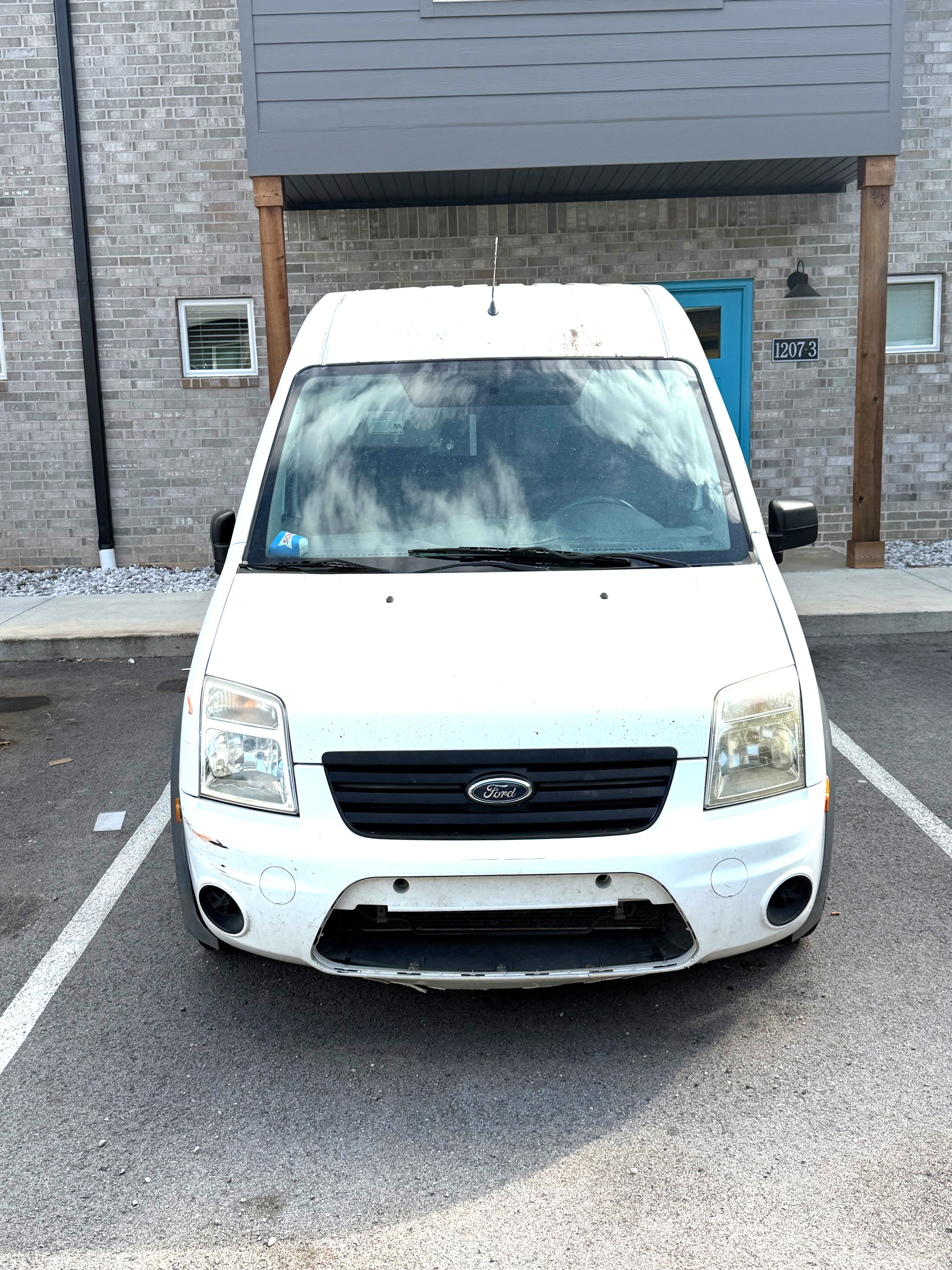 Used 2011 Ford Transit Connect XLT FWD image 1