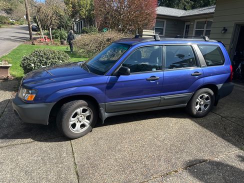 Used 2003 Subaru Forester 2.5X image 2