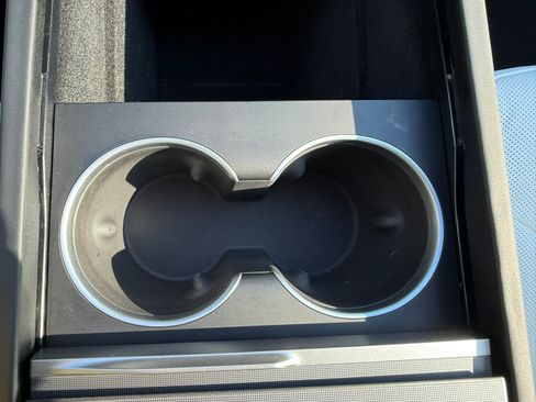 Used 2025 Tesla Model 3 Long Range image 17