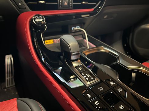 Used 2022 Lexus NX 450h+ F Sport image 19