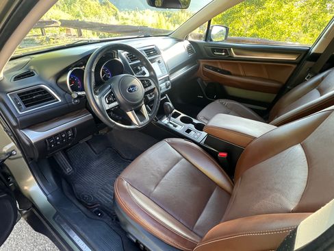 Used 2017 Subaru Outback 3.6R Touring w/ Popular Package #5A AWD/4WD image 14