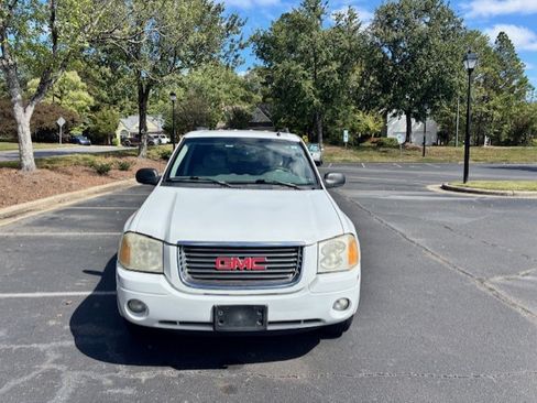 Used 2007 GMC Envoy SLE image 2