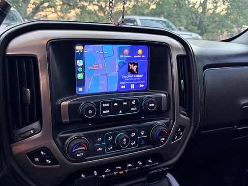 Used 2018 GMC Sierra 1500 Denali image 8