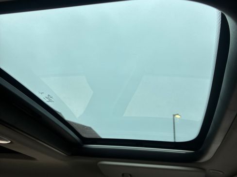 Used 2017 MINI Cooper Clubman ALL4 image 16