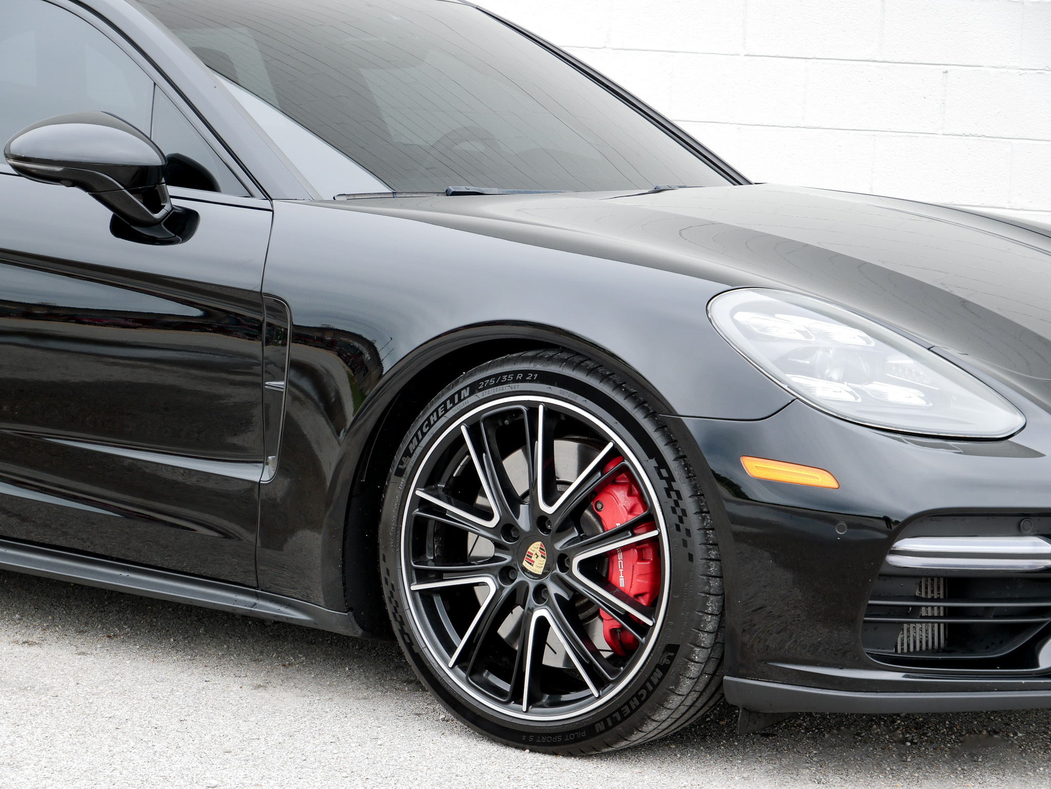 Used 2018 Porsche Panamera Turbo Sport Turismo AWD/4WD image 6