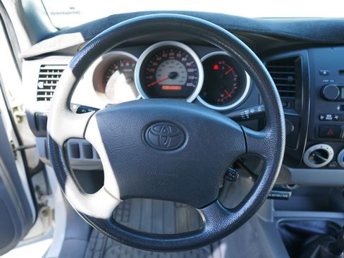 Used 2006 Toyota Tacoma 2WD Regular Cab image 4