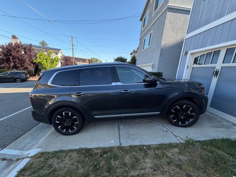 Used 2024 Kia Telluride SX Prestige AWD/4WD image 5