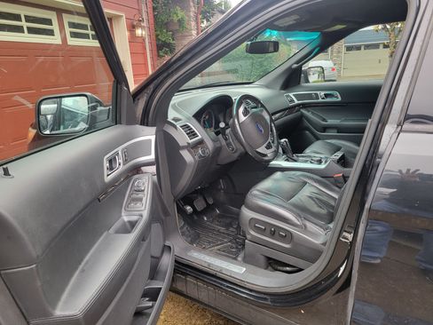 Used 2013 Ford Explorer Limited image 9