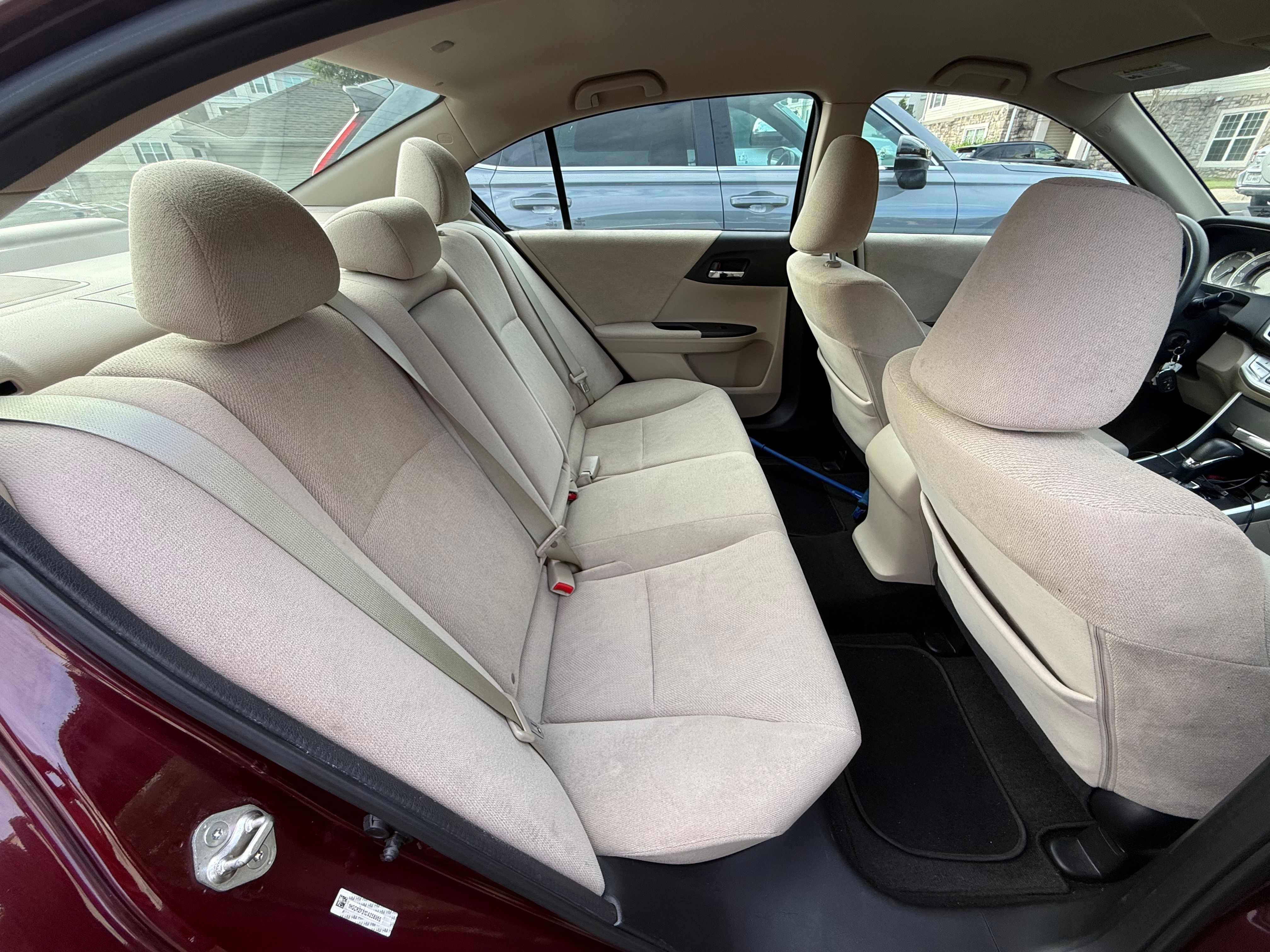 Used 2013 Honda Accord LX image 10