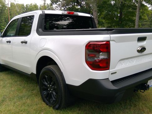 Used 2023 Ford Maverick XLT w/ XLT Luxury Package FWD image 4
